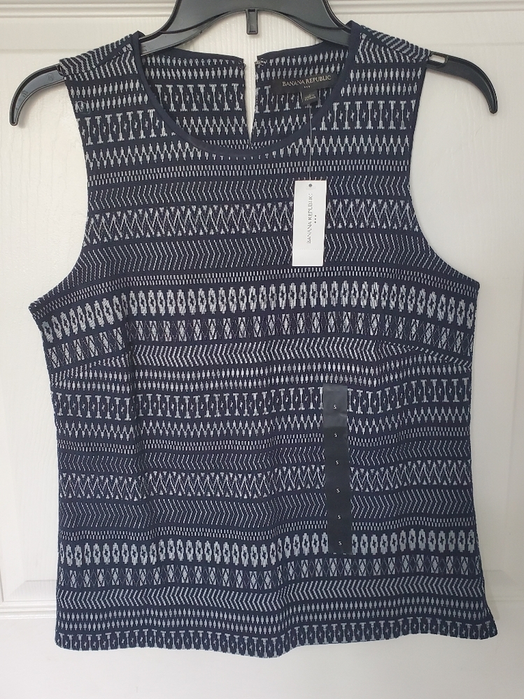NWT Banana Republic top